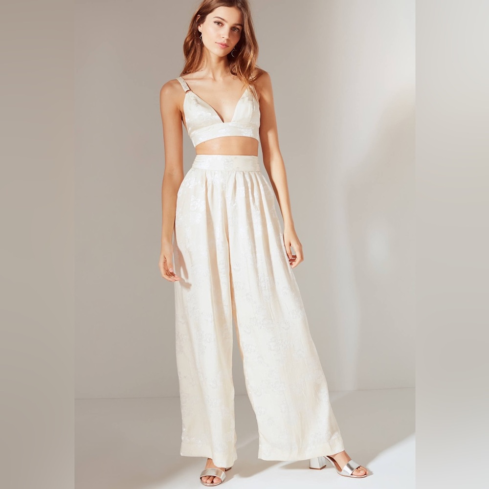 Urban Outfitters Delphine Floral Wide-Leg Pant